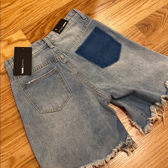 Ripped Bermuda Jean Shorts NEW - Picture 5 of 5